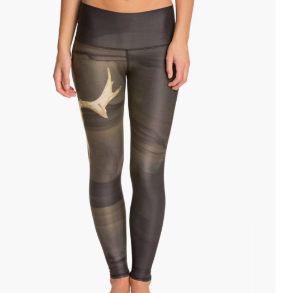 Teeki Deer Medicine Hot Yoga Leggings S